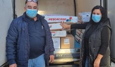 Compromiso por Barbad�s don� alimentos al Banco Solidario del municipio