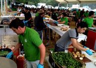 Preparaci�n del almuerzo en la cita de Quint�ns. 