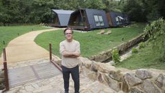 As&iacute; son las caba&ntilde;as y el molino del siglo XIV restaurado que tiene Luar do Sarela en Santiago