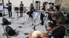 C�ntigas e Frores actuar� en el aniversario de la Muralla