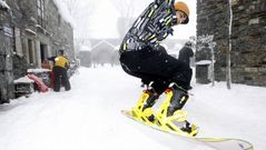 La nieve cubre de blanco O Cebreiro