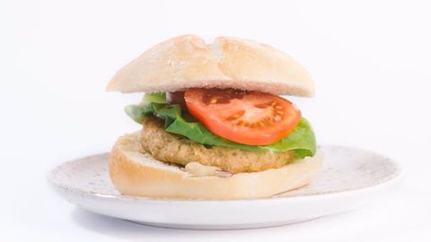 Burguesa, con extractos de microalgas y sabor a mar