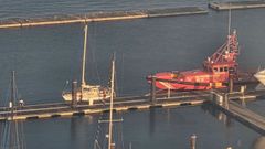 El rescate del velero con la lancha de Salvamento Mar�timo