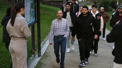 Omar Montes visit� las termas de Ourense acompa�ado por el alcalde.