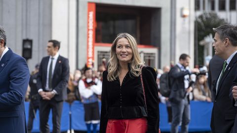 Llegada a la entrega de los Premios Princesa de Asturias 2025