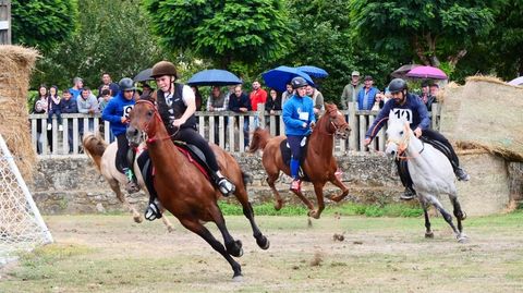 En las pruebas participaron jinetes de toda Galicia, pero también de Asturias y Portugal