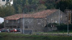 La casa rectoral de Xobre, en A Pobra, es una de las que est&aacute;n deshabitadas