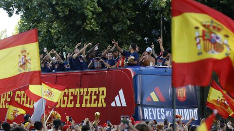 Los jugadores de la selecci�n, en la r�a de celebraci�n del Mundial. 