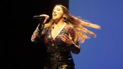 Clara Amado, nunha actuaci�n en Vimianzo.