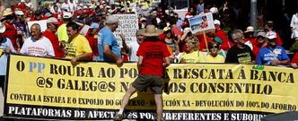 Unos dos mil preferentistas se reunieron el pasado s�bado en Sanxenxo en la �ltima de las concentraciones de afectados.