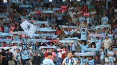 Aficionados del Celta, en la grada visitante del Toral�n para el duelo entre el Fortuna y la Ponferradina.