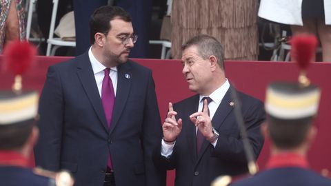 El presidente de Asturias, Adrin Barbn y el presidente de Castilla La-Mancha, Emiliano Garca-Page
