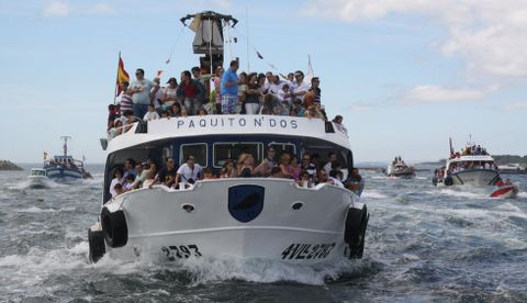 El barco bateeiro que ayer desapareci� era asiduo de las procesiones mar�timas. 