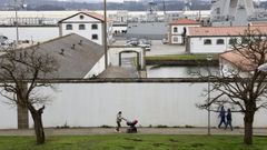 La muralla del Arsenal de Ferrol se derribará en unas obras que planean abrir la ciudad al mar para 2027.
