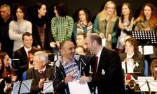 En el homenaje participaron en torno a ochenta antiguos m�sicos de la banda.