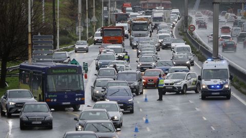Accidente de tr�fico en Alfonso Molina, direcci�n entrada a la ciudad
