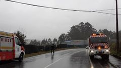 Una patrulla de la Guardia Civil de Tr�fico regul� el paso de los veh�culos.