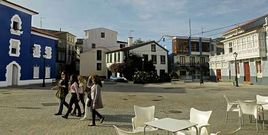 En Redes (Concello de Ares), los vecinos rehabilitaron sus casas sin ayuda de nadie, resistiendo las suculentas ofertas de los promotores. 