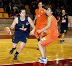 Andrea R�os fue la m�xima anotadora del conjunto arousano.