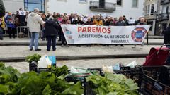 Una de las �ltimas concentraciones por la sanidad en Viveiro, en la Plaza Mayor