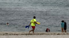 Socorristas en Riazor.