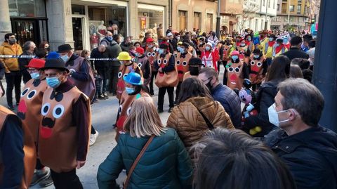 Los disfraces salieron sobre las seis de la tarde en Sarria y reunieron a mucho pblico