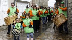 El foli�n Os Labregos organiza el desfile del d�a 4 en Trives