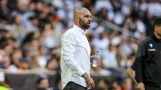 El entrenador del Celta, Claudio Gir�ldez, durante el partido ante el Valencia.