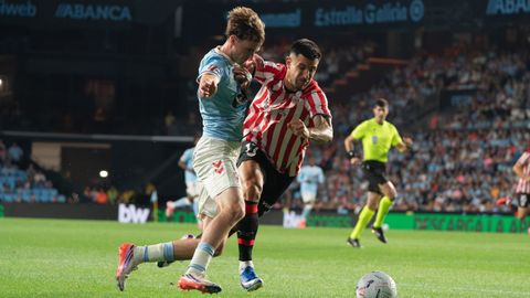 La presi�n del Athletic ahog� a un Celta con problemas con la salida de bal�n.