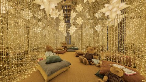 Habitación de las estrellas, donde los más pequeños pueden jugar en el suelo. Pero es un rincón que los clientes suelen utilizar para sacarse fotos de recuerdo. 