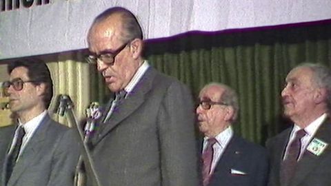 Leopoldo Calvo Sotelo, entonces presidente del Goberno, en un acto de campaña de UCD antes de las elecciones autonómicas de 1981.