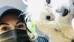 Teresa viaj� con su perra y, por ello, no le permitieron subir al avi�n con un bolso al considerar el trasport�n como un bulto