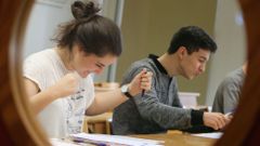 Miles de alumnos afrontan desde este mi�rcoles la primera convocatoria de la nueva selectividad en Galicia