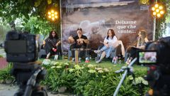 De izquierda a derecha, los escritores Lola Fern�ndez, C�sar P�rez y Arantza Portabales y la moderadora Susana Pedreira