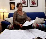 Mar�a Jos� G�mez, con toda la documentaci�n. 