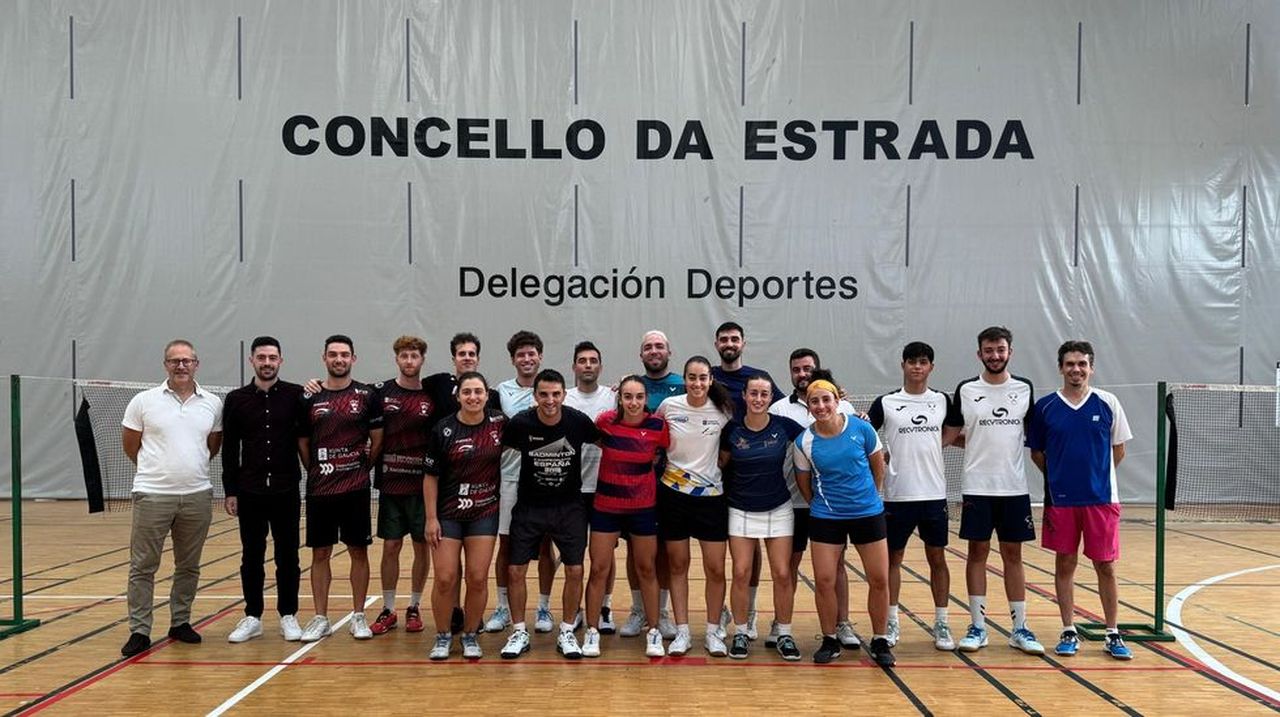 Entrenadores de bádminton de toda España, en A Estrada