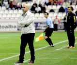 El ext�cnico racinguista Luis C�sar Sampedro hizo un gran trabajo en el Albacete.