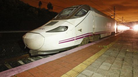 Un tren en Cerceda