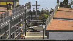 Imagen de uno de los f�retros que fueron sacados de la l�pida