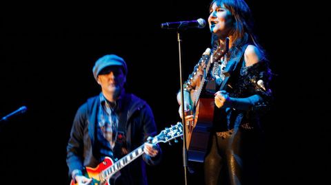 AMARAL EN EL CONCIERTO QUE DIERON EN EL COLISEO EN EL 2012