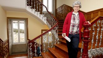 Ana Besada, titular responsable del colegio Compa��a de Mar�a, considera que, entre los grandes valores del centro, est�n su dedicaci�n personalizada a los alumnos, la oferta de servicios para conciliar, la educaci�n en valores y la calidad de su profesorado.