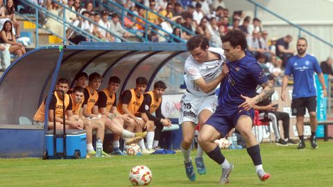 Partido de la fase de ascenso a Segunda RFEF entre el Noia y el Estradense.