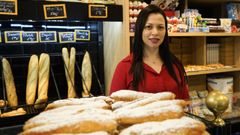 Priscila Amaral, en la confiter�a La Coru�a de la calle Real
