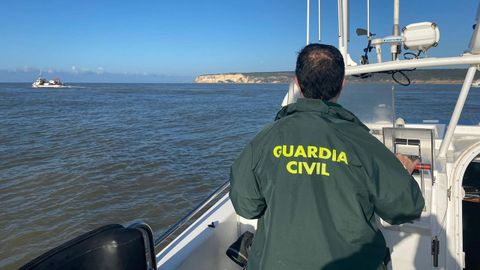 Dispositivo de rescate del pesquero R�a Mar