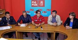 Val, Sant�n, Fern�ndez y los dos portavoces en Burela y Mondo�edo, Llano y Gonz�lez. 