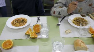 En los comedores escolares ya se aprobaron mens con ms frutas y legumbres