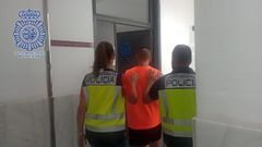 Traslado del detenido a dependencias policiales