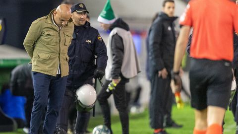 Javi Rozada, durante el Racing - Real Oviedo