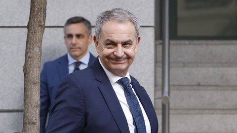 El expresidente del Gobierno Jos� Luis Rodr�guez Zapatero, a su llegada a la Audiencia Nacional para declarar como investigado.