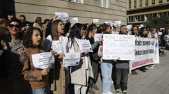 Concentracin ante la Subdelegacin del Gobierno en Ourense.
